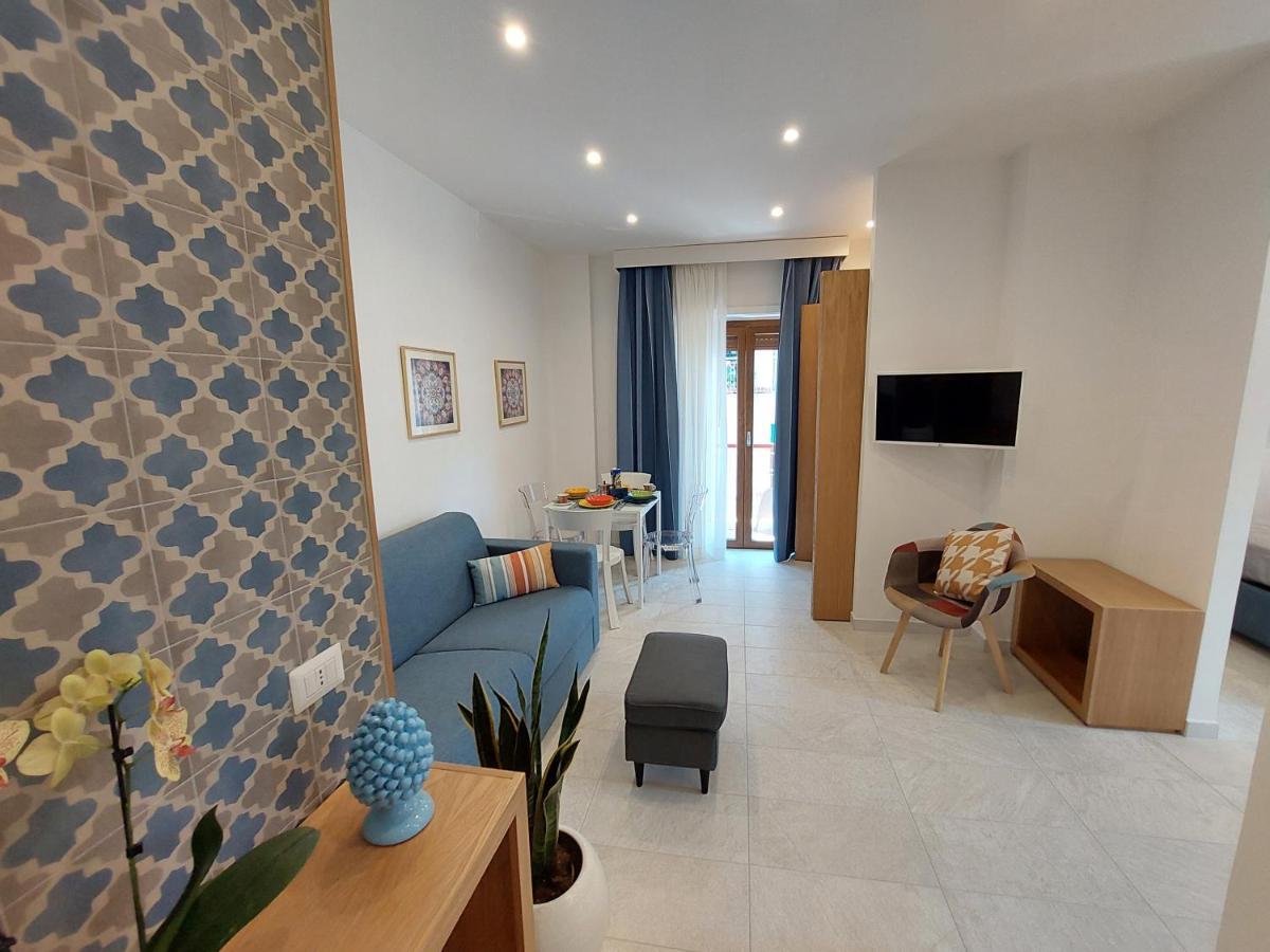 Mistral Luxury Suites Сорренто Экстерьер фото