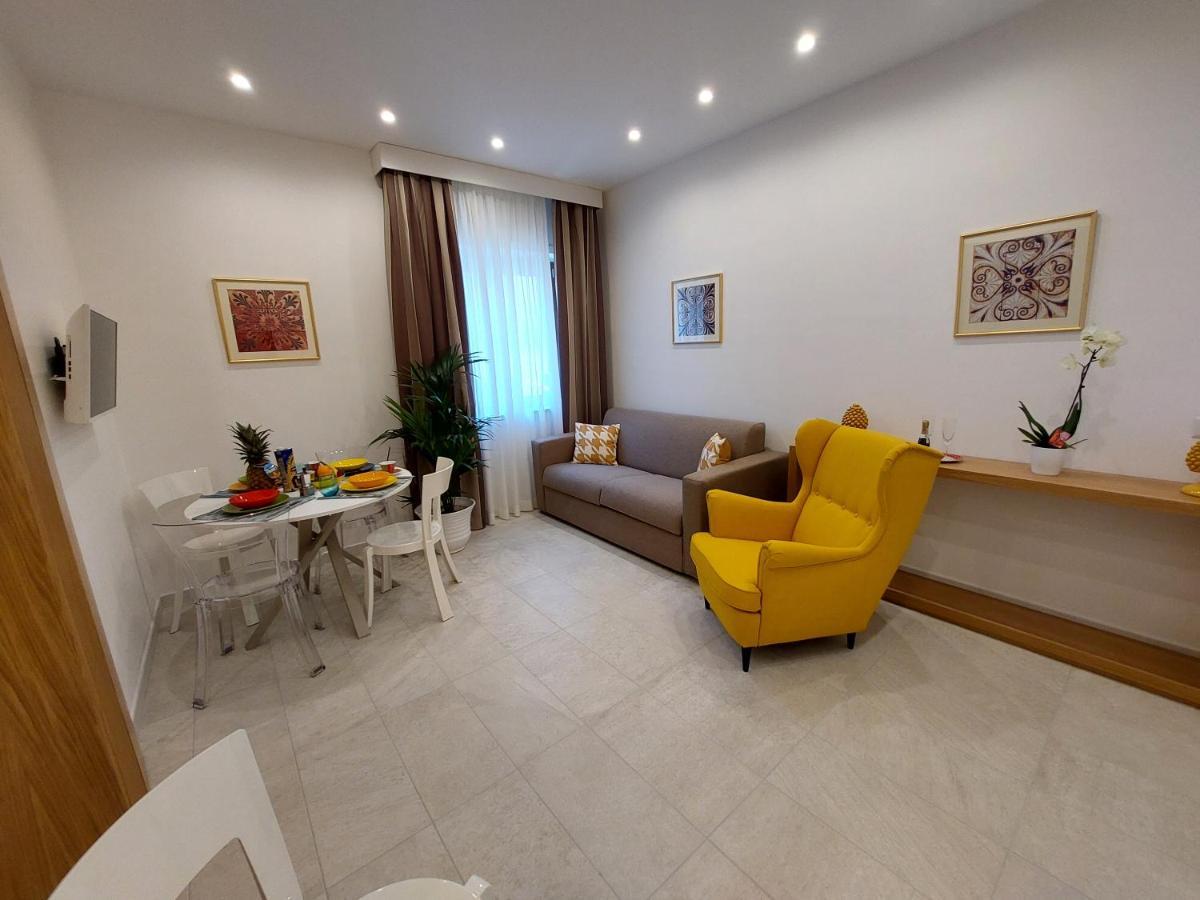 Mistral Luxury Suites Сорренто Экстерьер фото