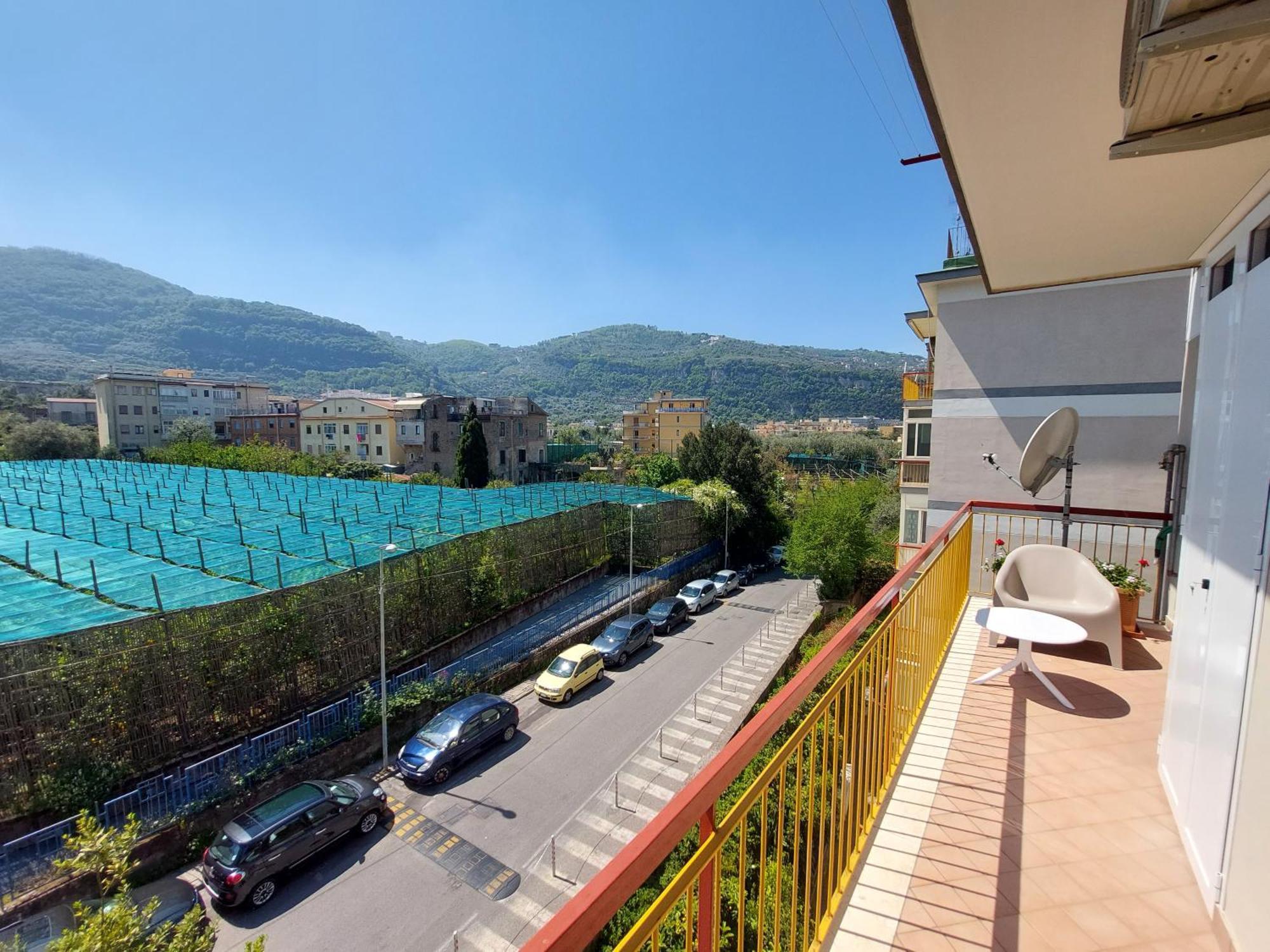 Mistral Luxury Suites Сорренто Экстерьер фото